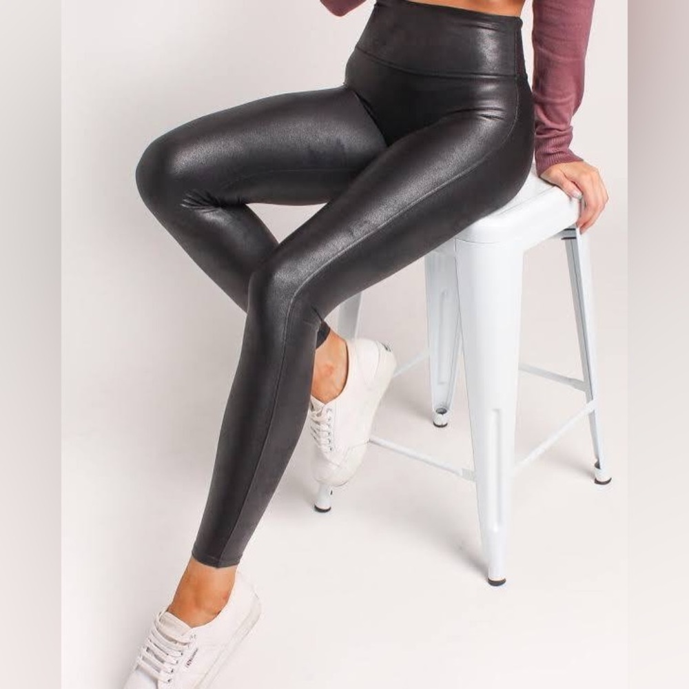 Spanx Faux Leather Black Sculpting Leggings Tights S